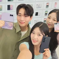 Desain iPhone Dianggap Usang, Galaxy Z Fold8 Justru Jadi Primadona Gen Z Korea